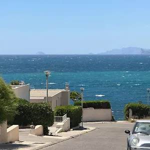 https://t2-a-40-m-de-la-mer-residence-marina-cap-negre-la.fr-provencehotel.com